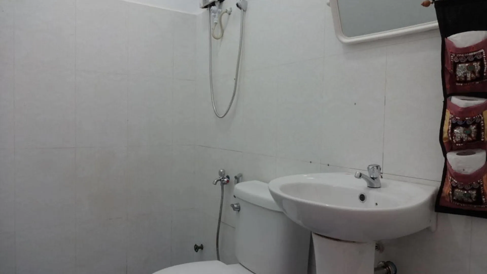 Kong Bar And Guesthouse 2*, Sihanoukville