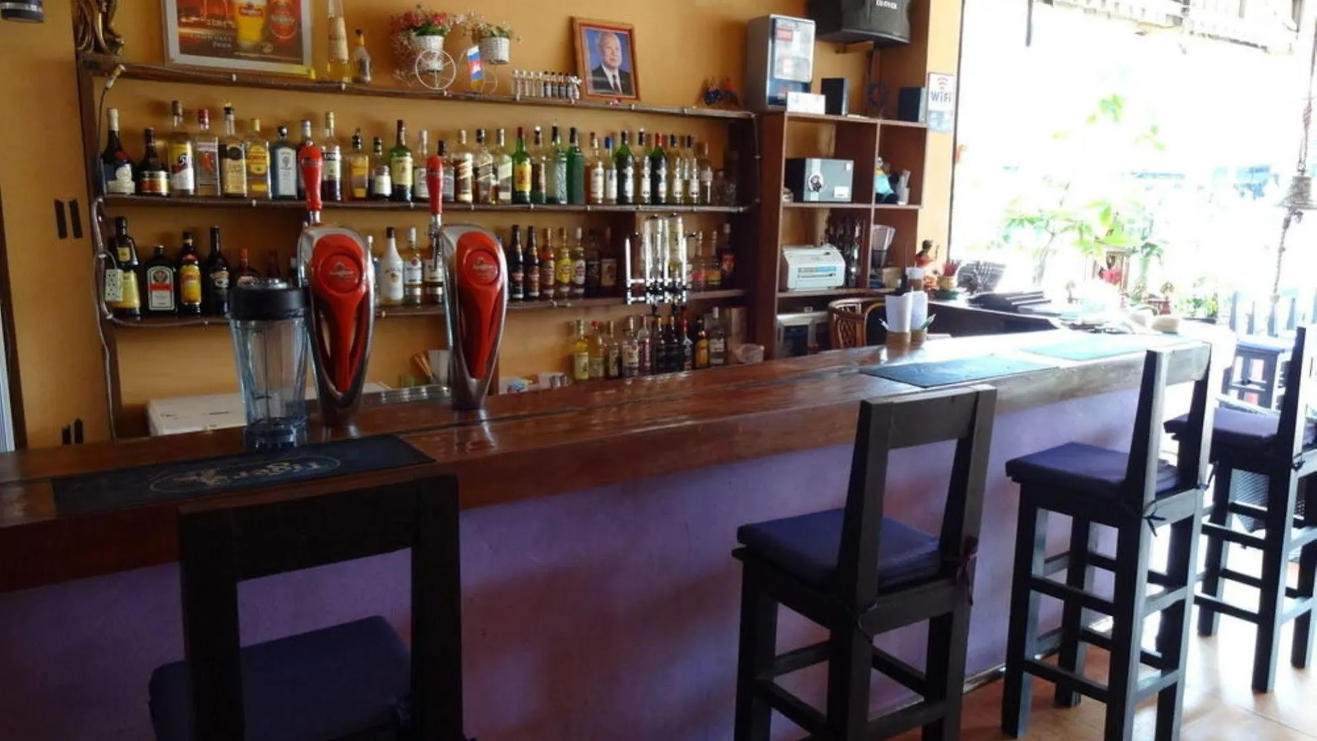 Kong Bar And Guesthouse Cambodia
